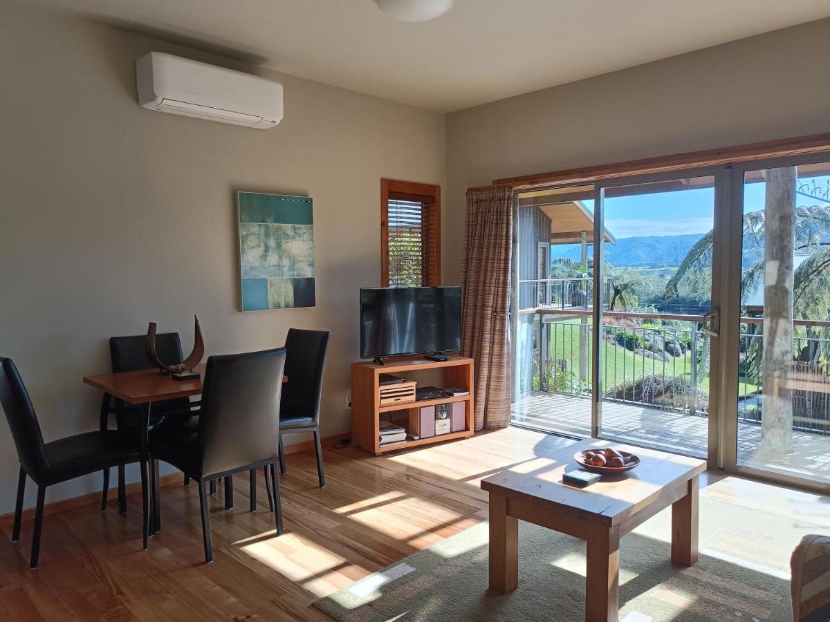 Riverstone Retreat Karamea 외부 사진